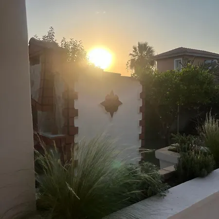 Nereid * Fanes (Rhodes)